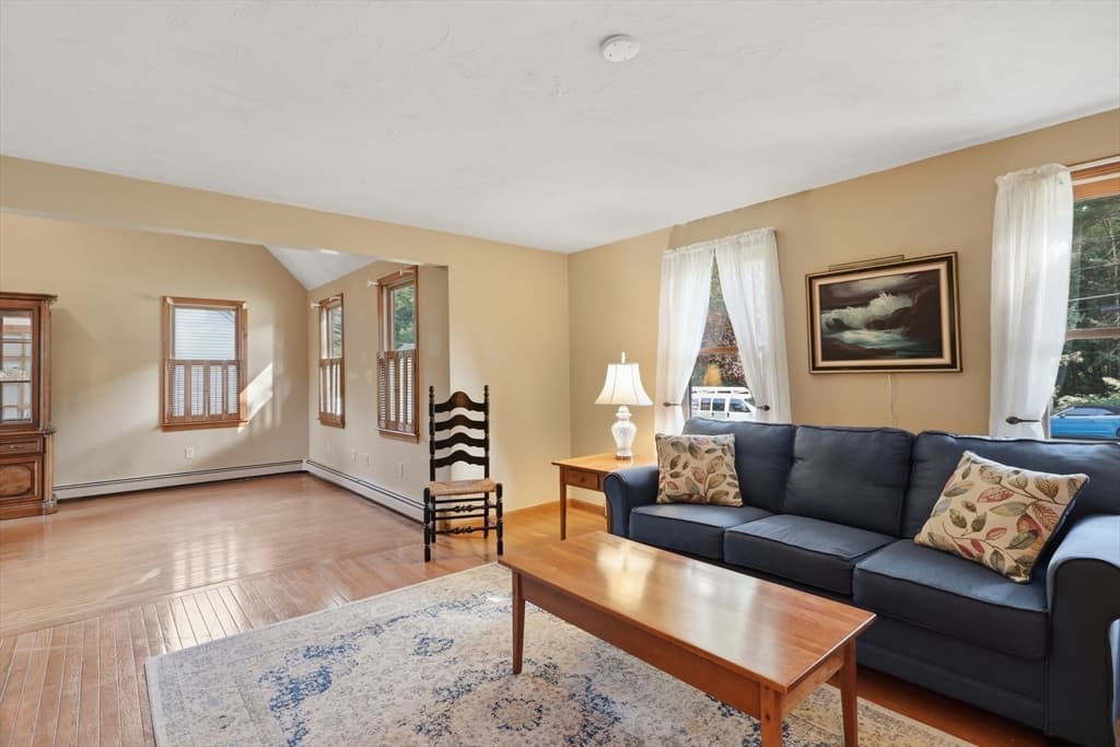 63 Jamestown Road, Leominster MA 01453 photo 5
