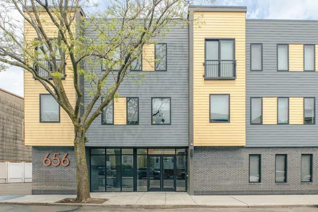 656 Saratoga # 205, Boston MA 02128 photo 17