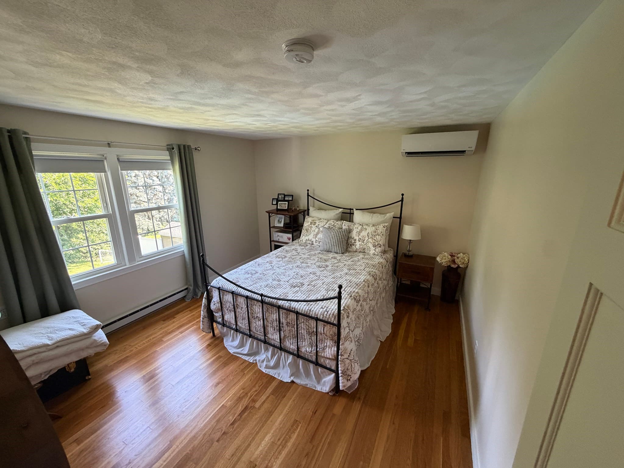 Single Family Residence at 4 Robertson Rd, Auburn MA 01501, Auburn, photo 26 of 32