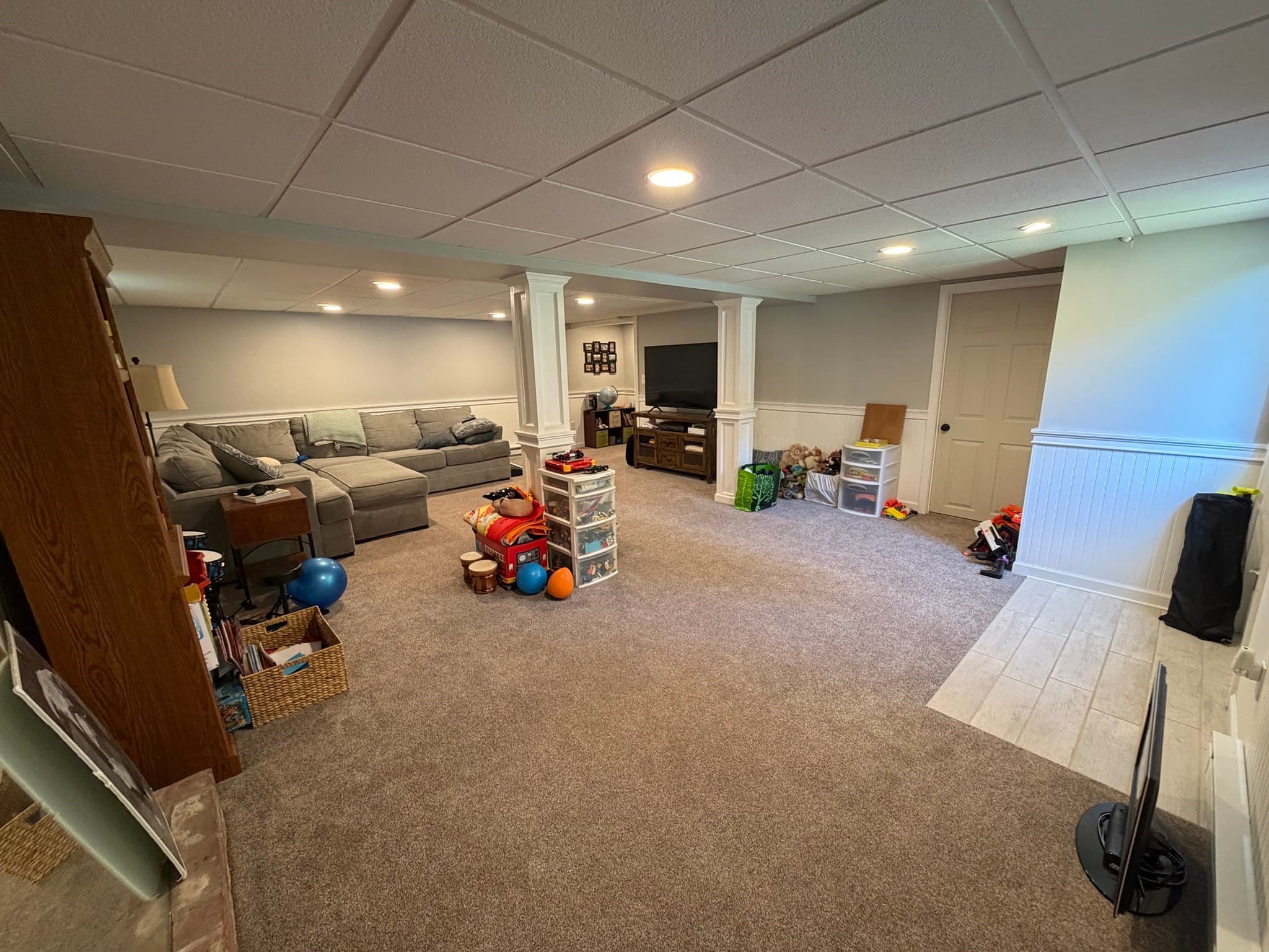 Single Family Residence at 4 Robertson Rd, Auburn MA 01501, Auburn, photo 15 of 32