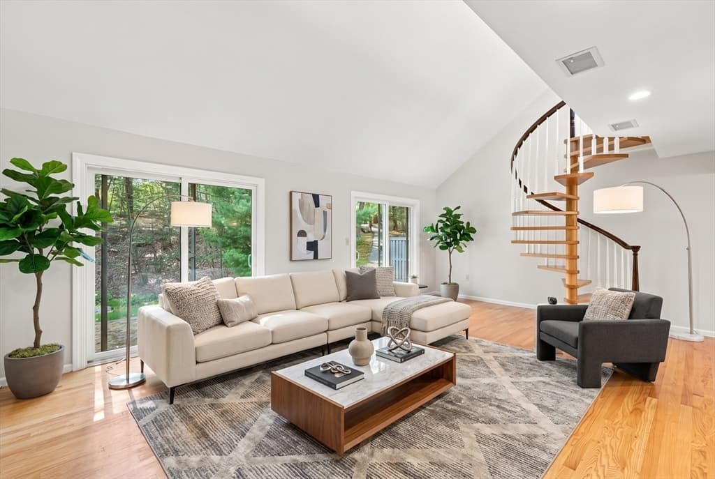 15 Fifer Ln # 15, Lexington MA 02420 photo 4