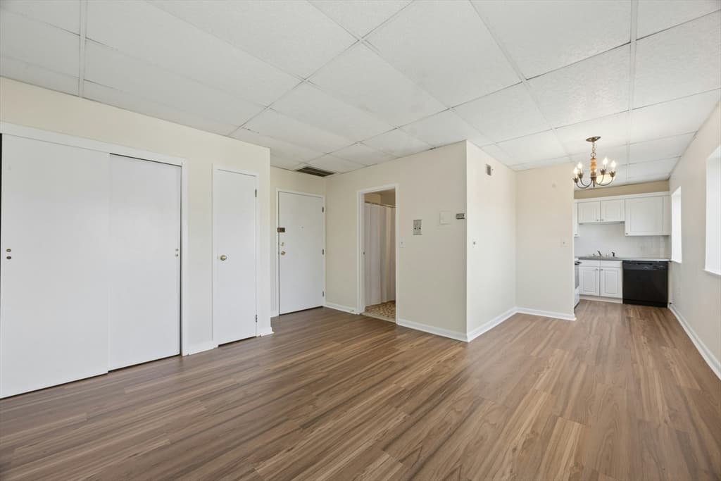 549 E 4th St # D5, Boston MA 02127