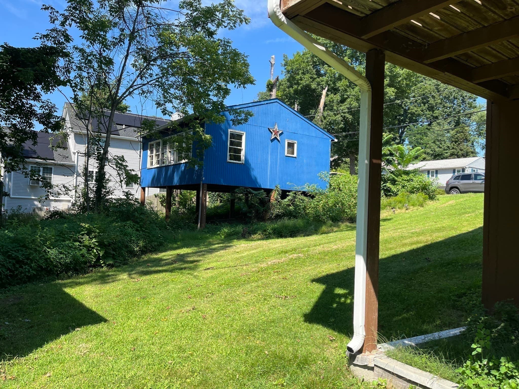 Single Family Residence at 41 Iroquois Street, Worcester MA 01602, Worcester, photo 35 of 41