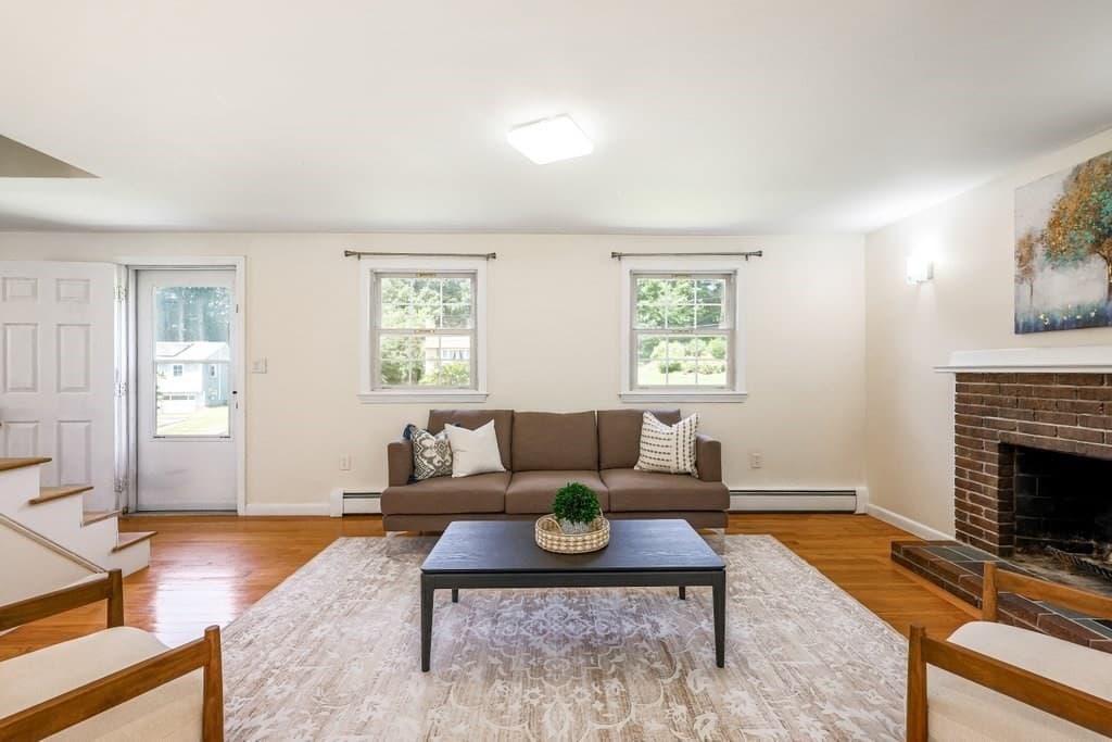107 Bumble Bee Circle, Shrewsbury MA 01545 photo 6