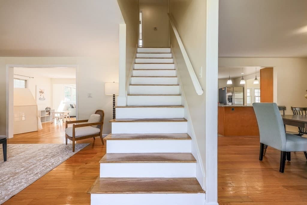 107 Bumble Bee Circle, Shrewsbury MA 01545 photo 5