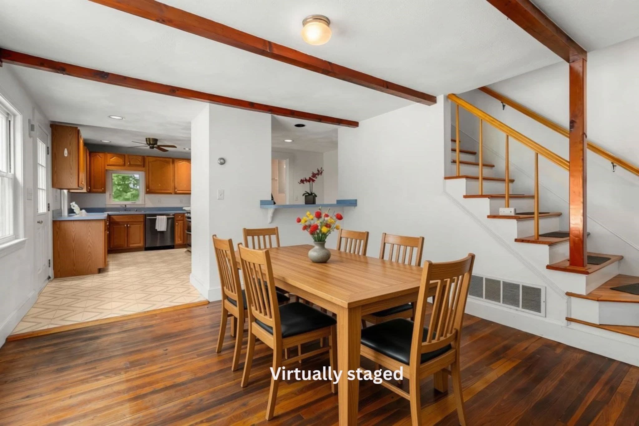 Single Family Residence at 287 Haverhill St, North Reading MA 01864, photo 4 of 34