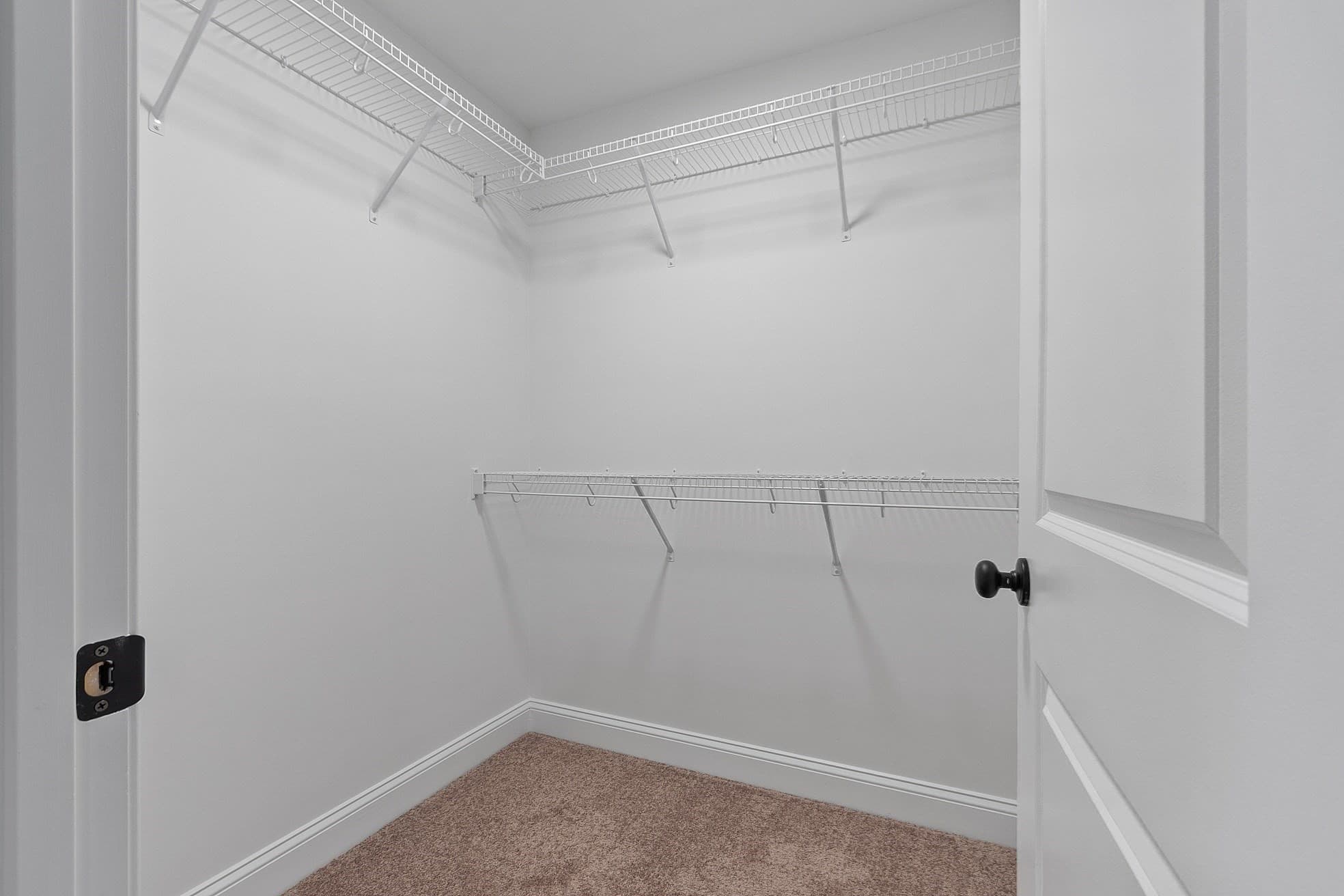 Single Family Residence at 523 Alpine Rd, Fitchburg MA 01420, Fitchburg, photo 35 of 40