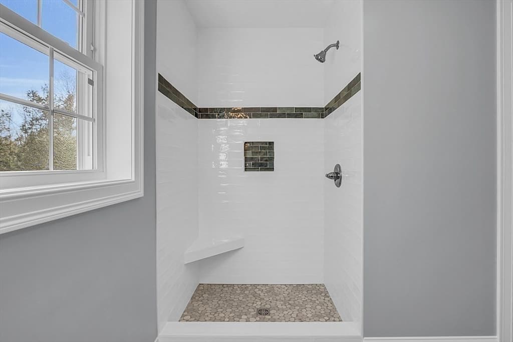 523 Alpine Rd, Fitchburg MA 01420 photo 12