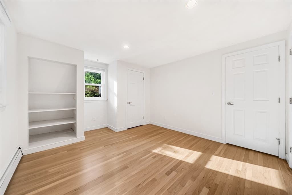 81 Seaver St, Wellesley MA 02481 photo 21