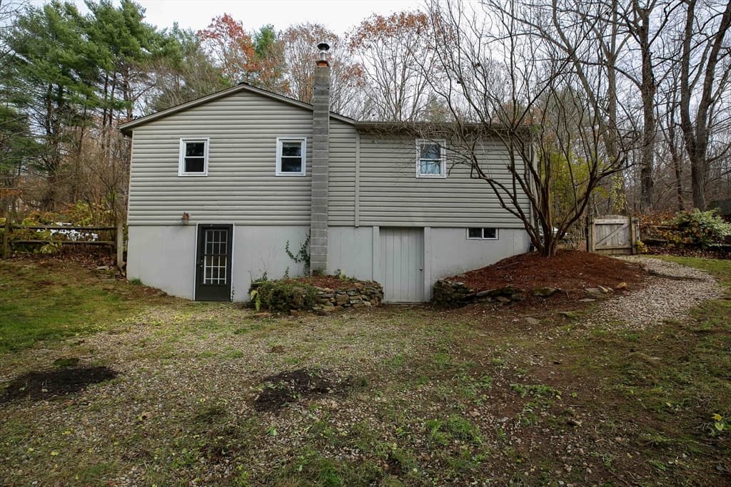 Single Family Residence at 8 Juniper St, West Brookfield MA 01585, West Brookfield, photo 40 of 42