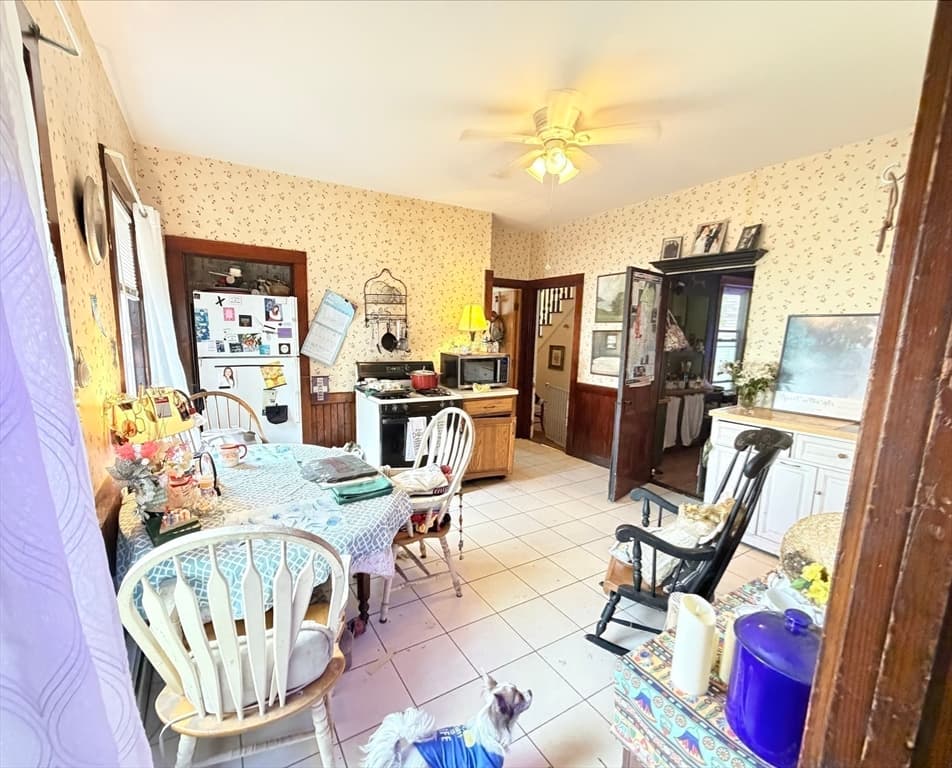2 Abbott St, Haverhill MA 01835 photo 40