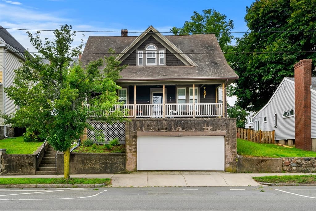 225 North St, Salem MA 01970