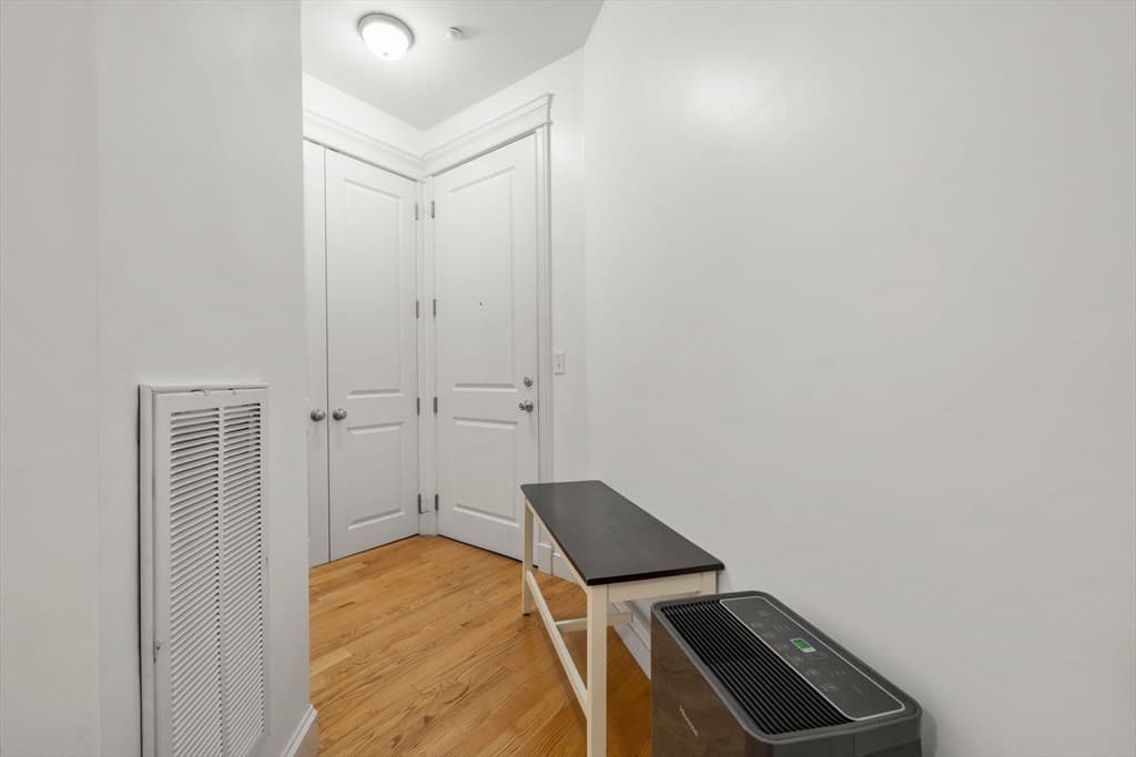 350 West 2nd St # 1, Boston MA 02127 photo 11