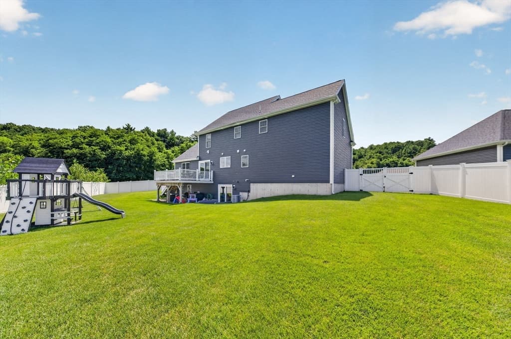 21 Bunker Ln, Lakeville MA 02347 photo 22