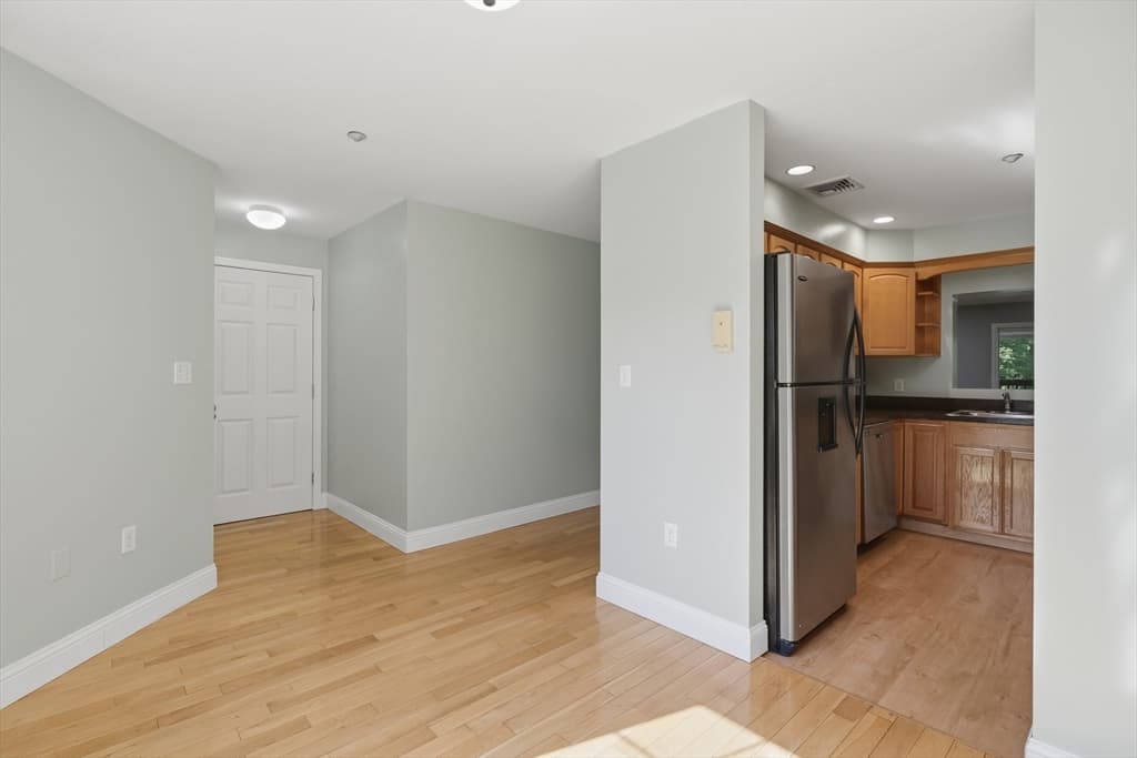 6 Mayberry Drive, Westborough MA 01581 photo 8