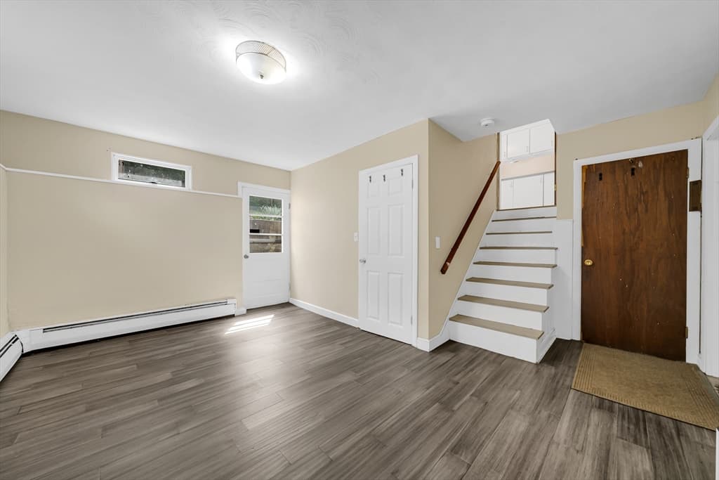 566 Main St, Stoneham MA 02180 photo 16