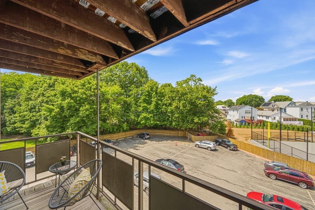 595 Revere Beach Pkwy # 40, Revere MA 02151 photo 17