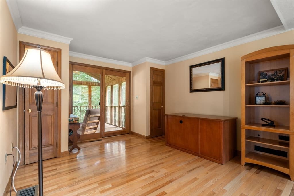 27 Irene Ave, Billerica MA 01821 photo 17