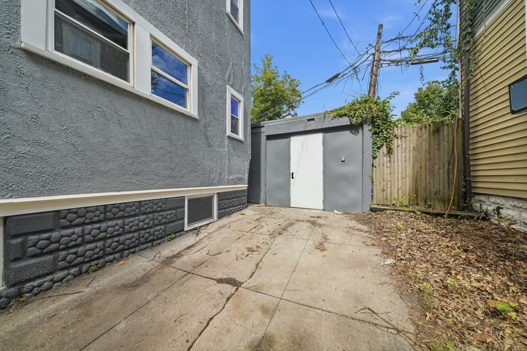 303 Alewife Brook Pkwy, Somerville MA 02144 photo 33