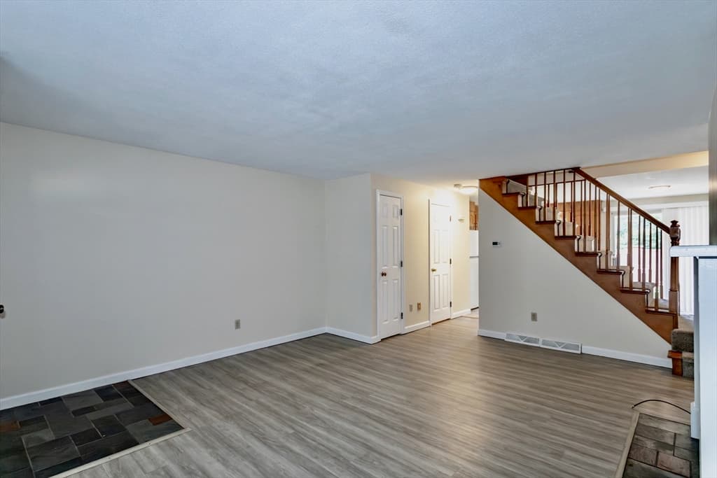 3 Mansion Woods Drive # G, Agawam MA 01001 photo 5