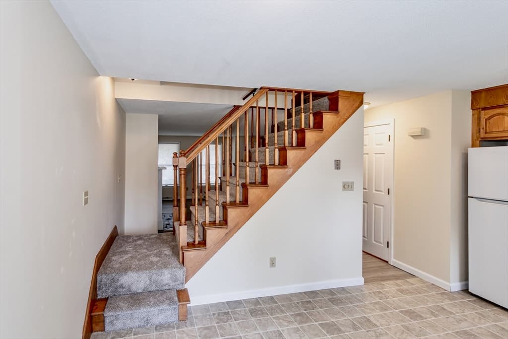 3 Mansion Woods Drive # G, Agawam MA 01001 photo 8