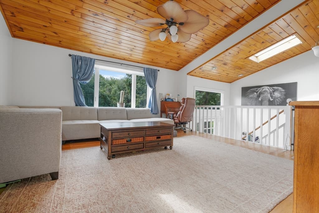 37 Slade St, Swansea MA 02777 photo 13