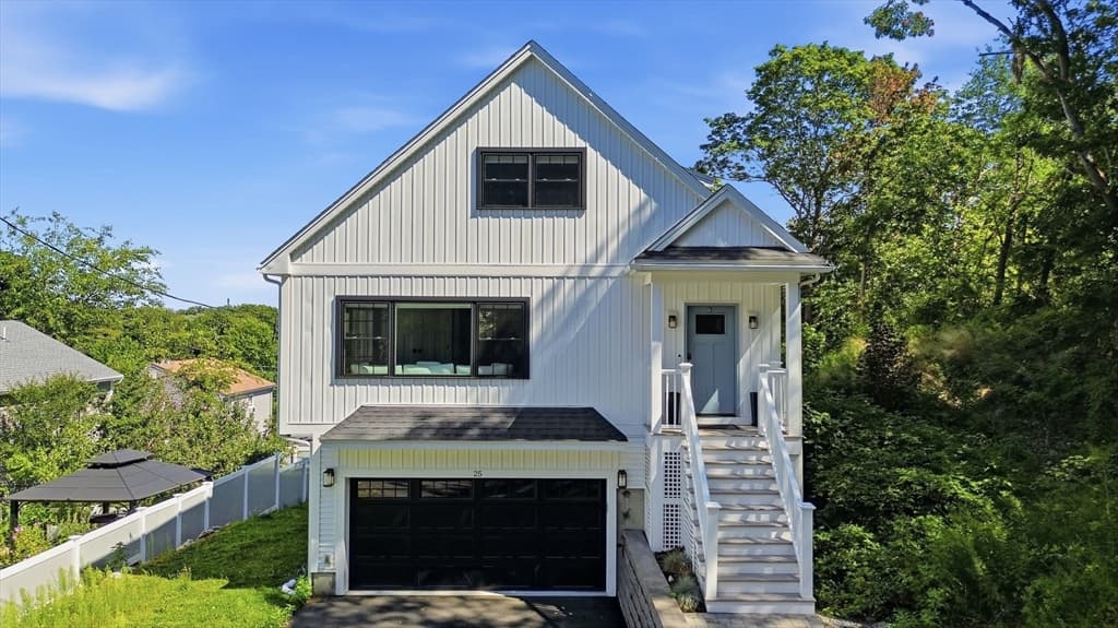 25 Margate Ave, Saugus MA 01906