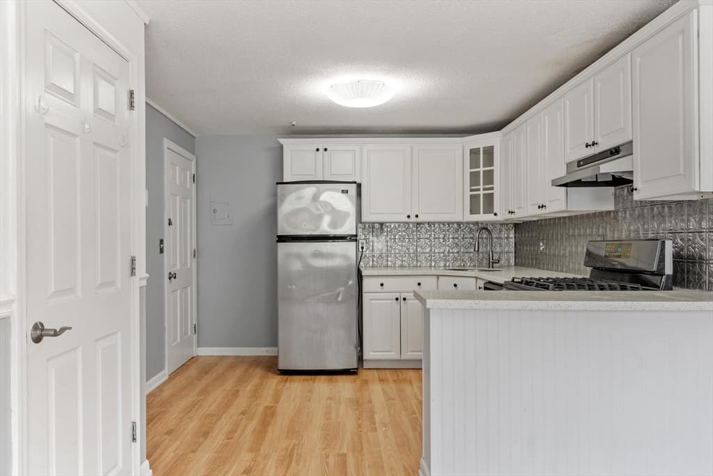 160 Tyngsboro Road # 12c, Chelmsford MA 01863 photo 16