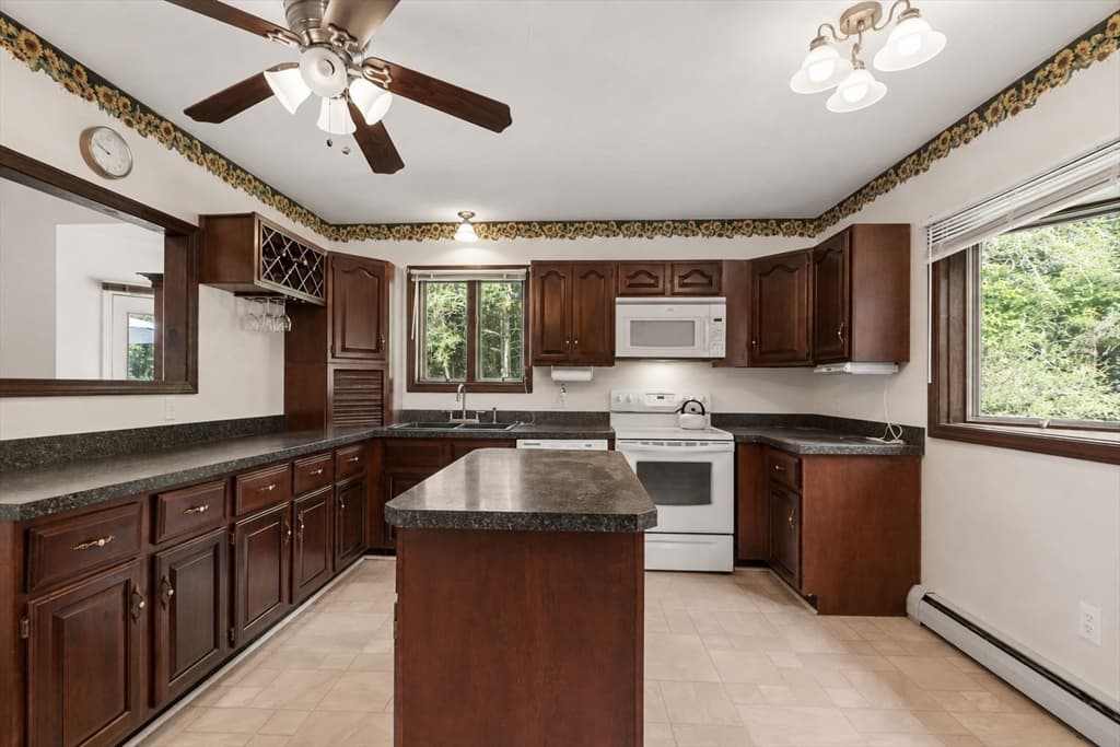 Single Family Residence at 99 Baptist Common Rd, Templeton MA 01468, Templeton, photo 17 of 40