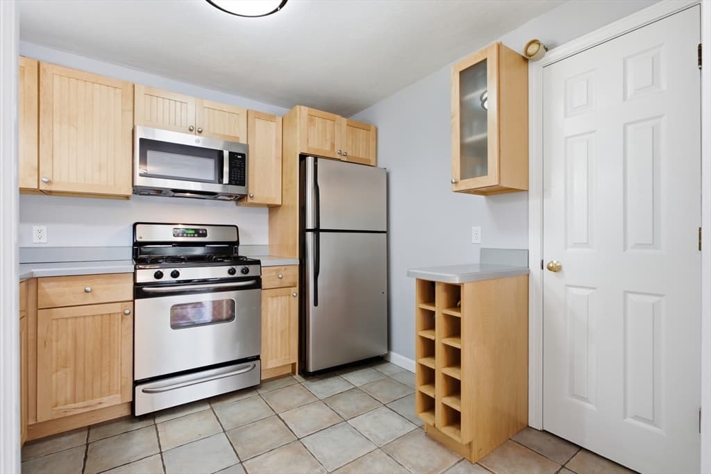 20 Westford St # A, Quincy MA 02169 photo 13
