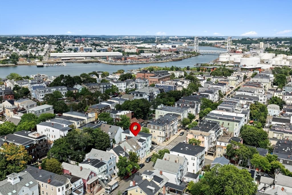 192 Lexington St, Boston MA 02128 photo 7