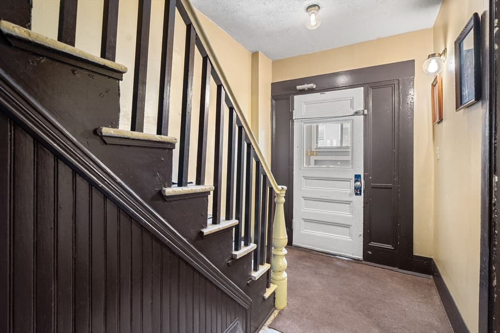 192 Lexington St, Boston MA 02128 photo 18