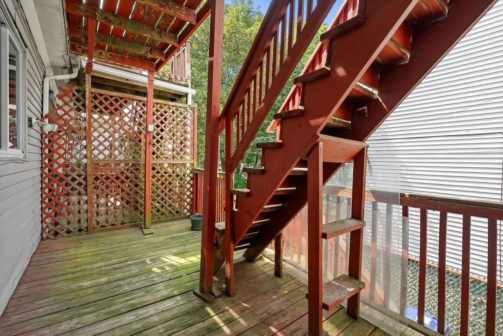 192 Lexington St, Boston MA 02128 photo 37
