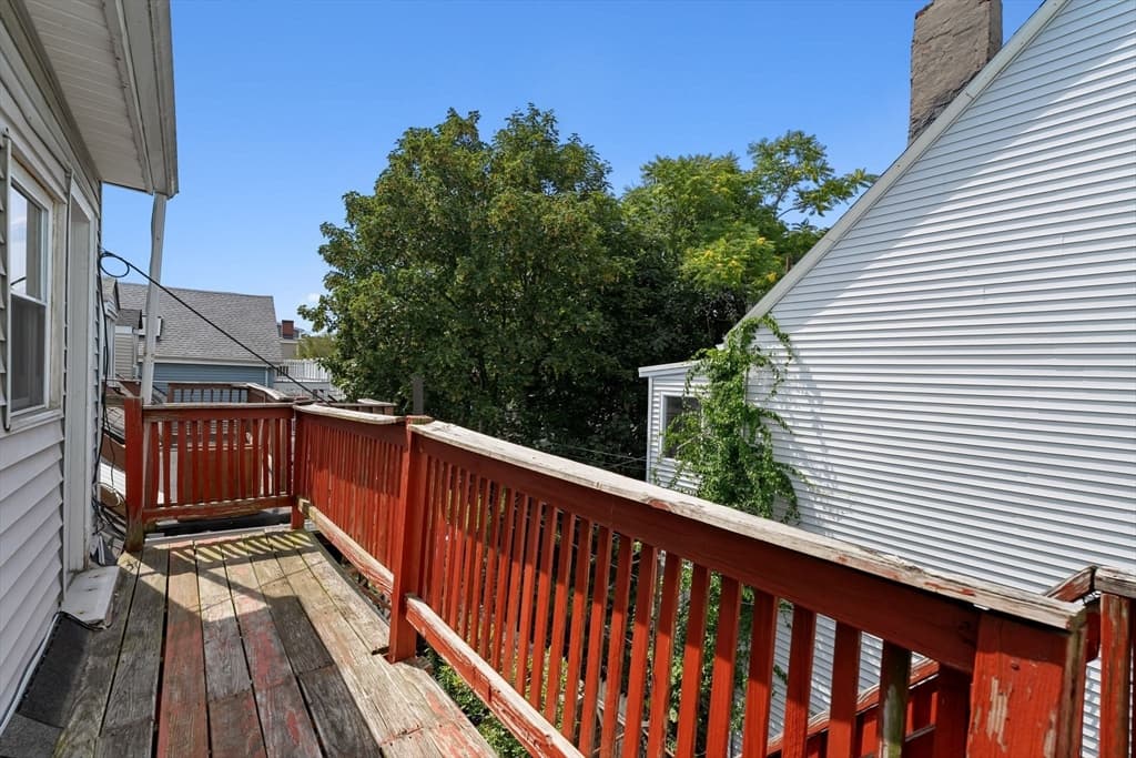 192 Lexington St, Boston MA 02128 photo 39