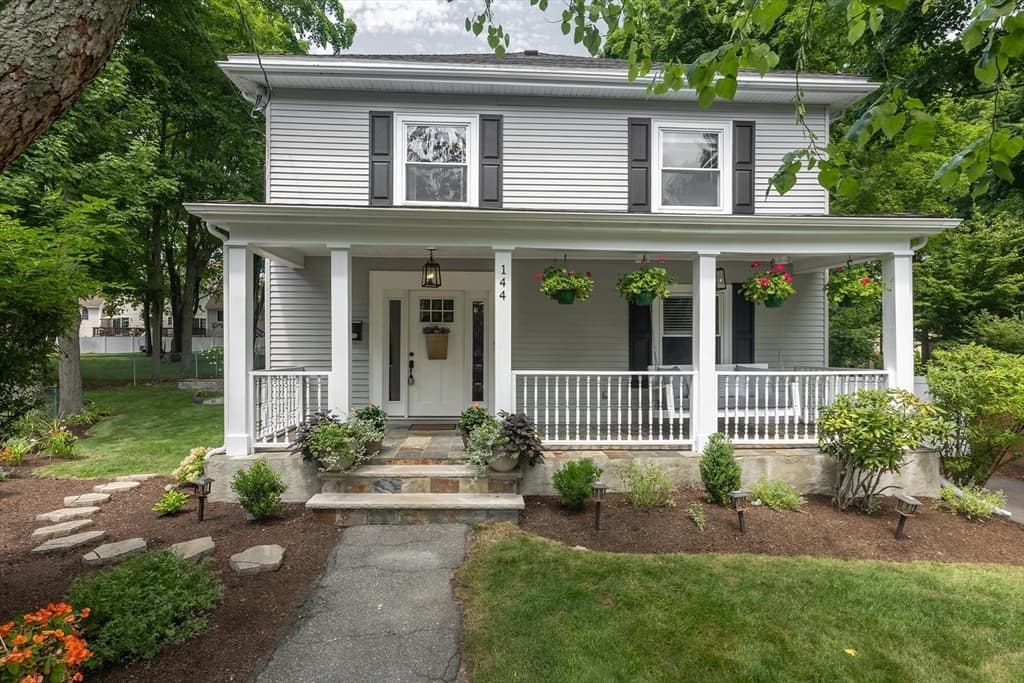 144 Salem Street, Reading MA 01867
