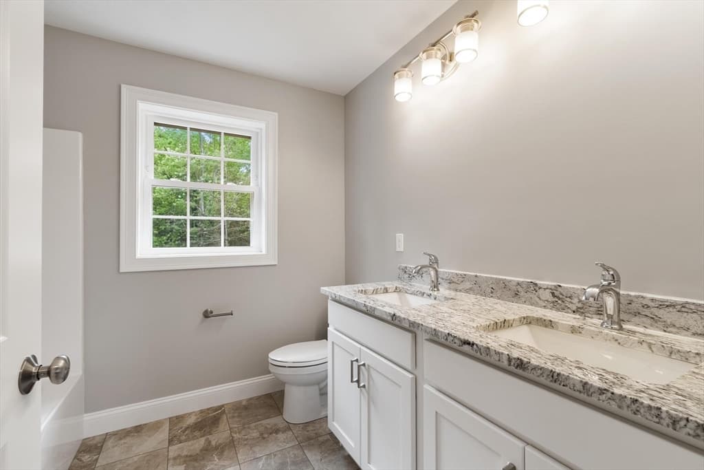 Single Family Residence at 4 - Lot A Turner St, Templeton MA 01436, Templeton, photo 14 of 31
