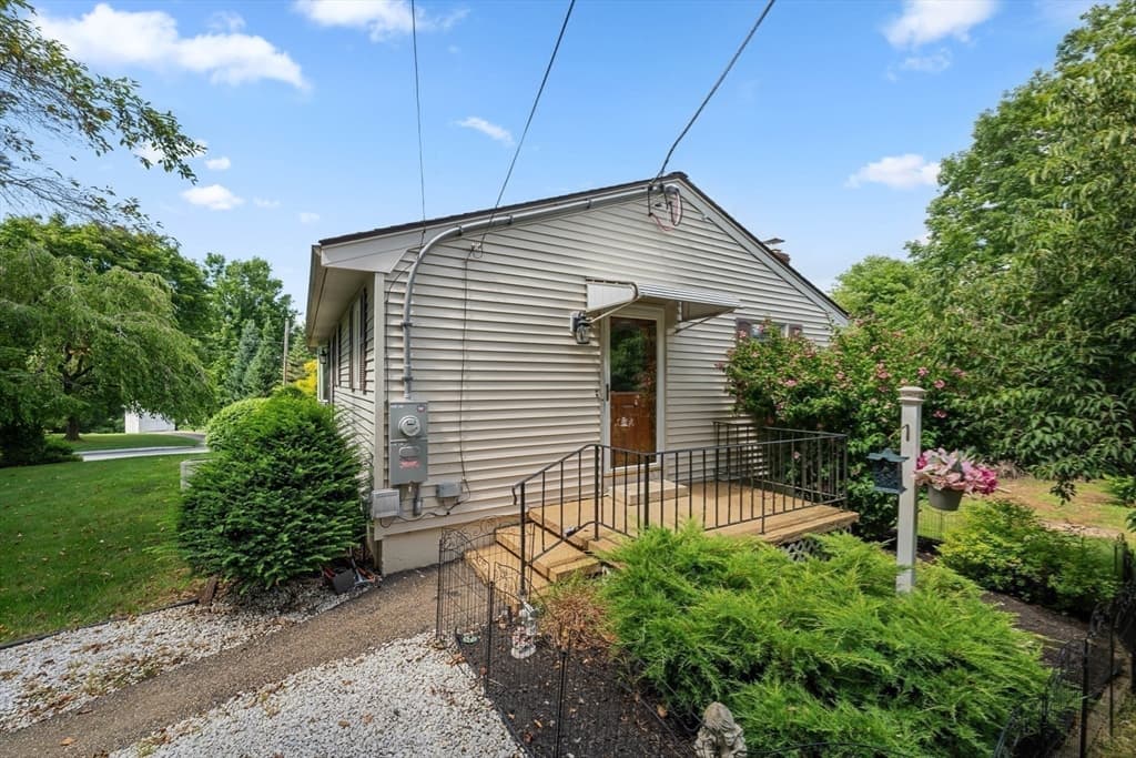 22 Smithville Rd, Spencer MA 01562 photo 18