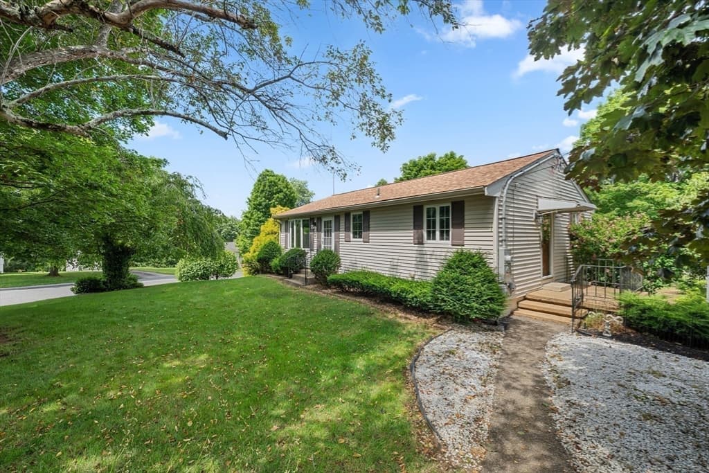 22 Smithville Rd, Spencer MA 01562 photo 21