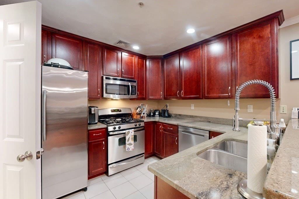 215 Harvard # 19, Medford MA 02155 photo 7