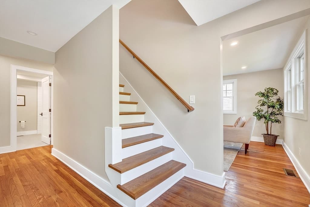 28 Fieldstone Dr, Burlington MA 01803 photo 17