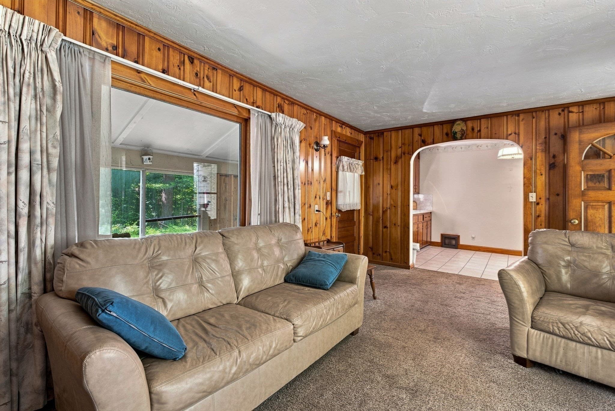 Single Family Residence at 262 West Street, Winchendon MA 01475, Winchendon, photo 7 of 23
