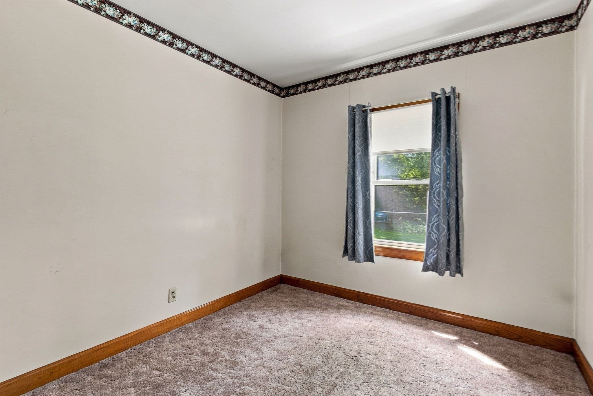 Single Family Residence at 262 West Street, Winchendon MA 01475, Winchendon, photo 19 of 23