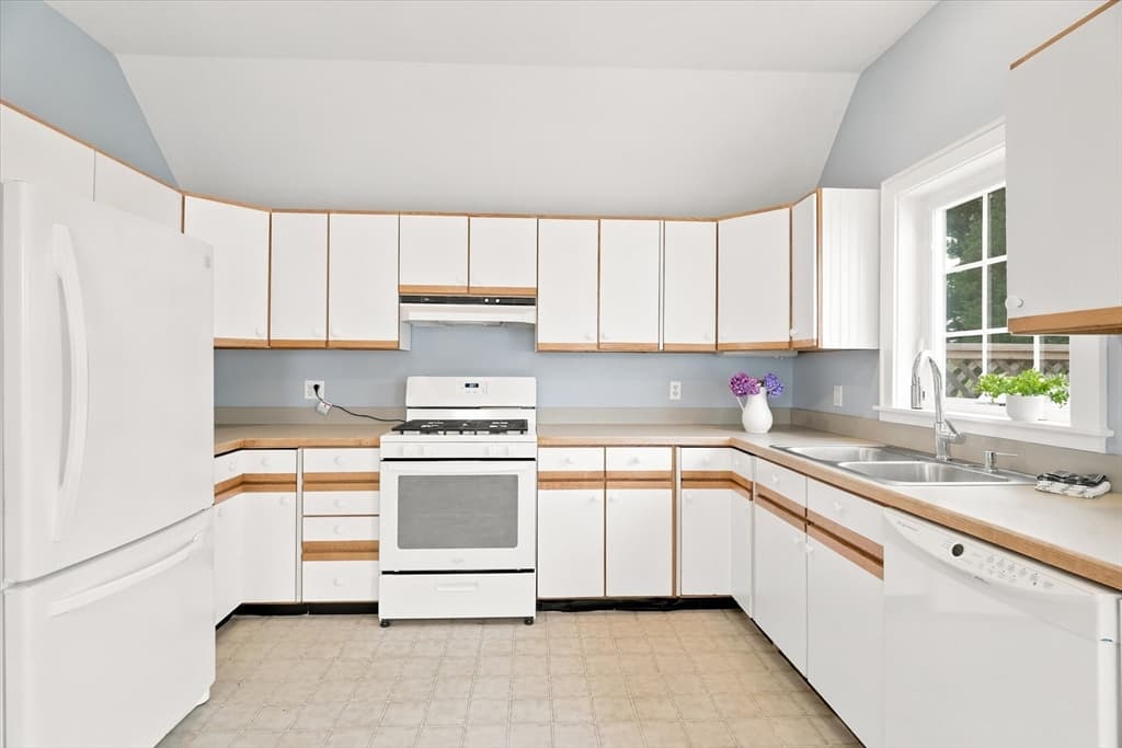 58 Morton Street # A, Andover MA 01810 photo 4