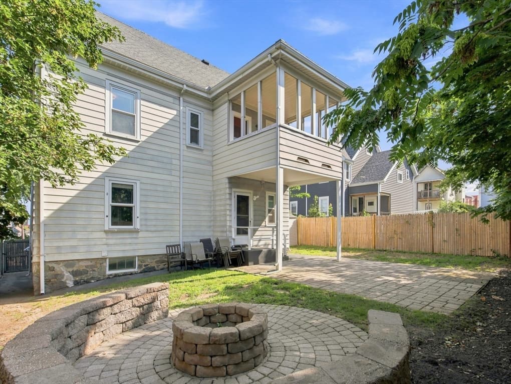 18 Crawford Street, Malden MA 02148 photo 4