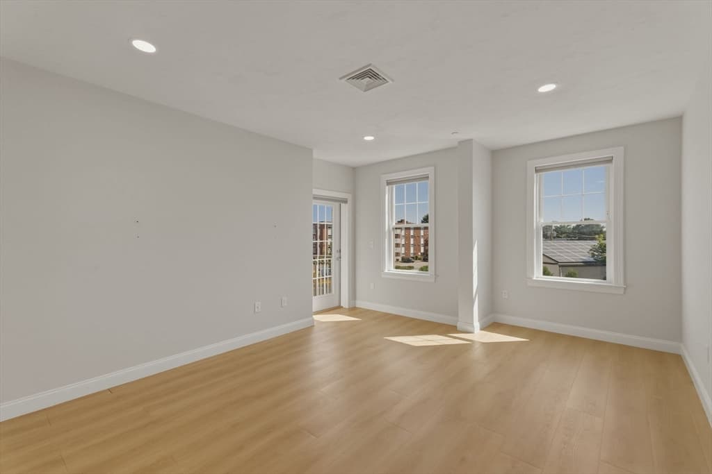 320 Middlesex Ave # A203, Medford MA 02155 photo 20