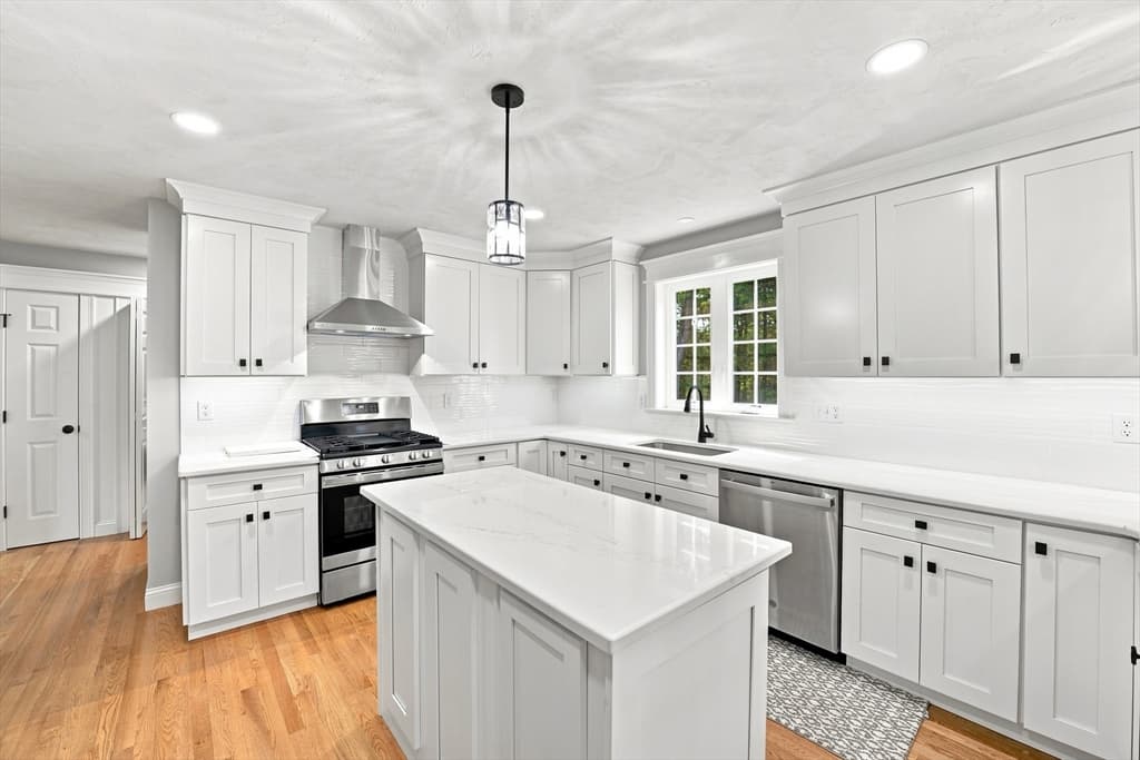 25 Greenbriar Dr, Shrewsbury MA 01545 photo 12