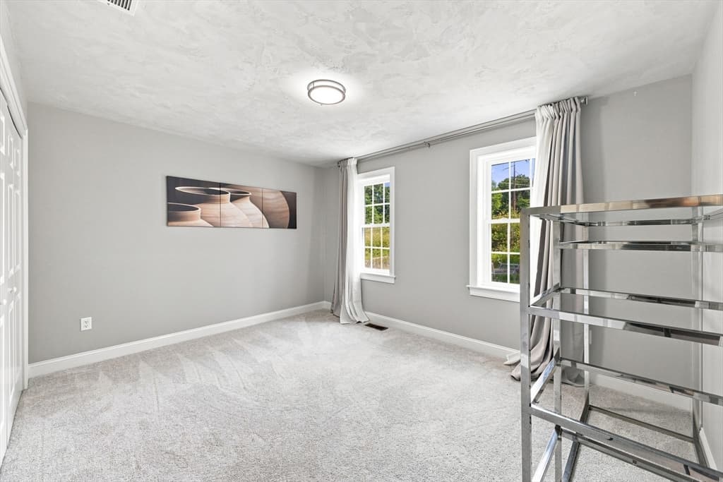25 Greenbriar Dr, Shrewsbury MA 01545 photo 20