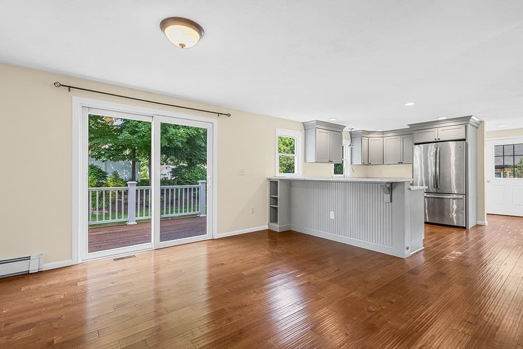95 Franklin St, Wrentham MA 02093 photo 10