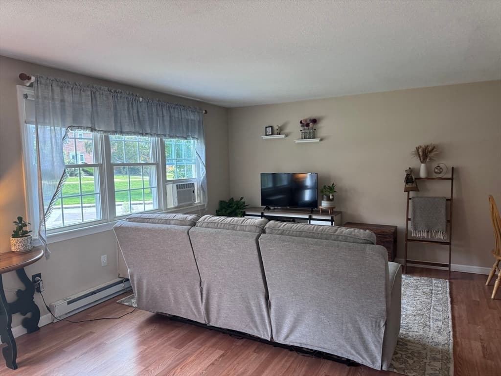 Condominium at 540 Granby Rd # 41, South Hadley MA 01075, South Hadley, photo 10 of 42