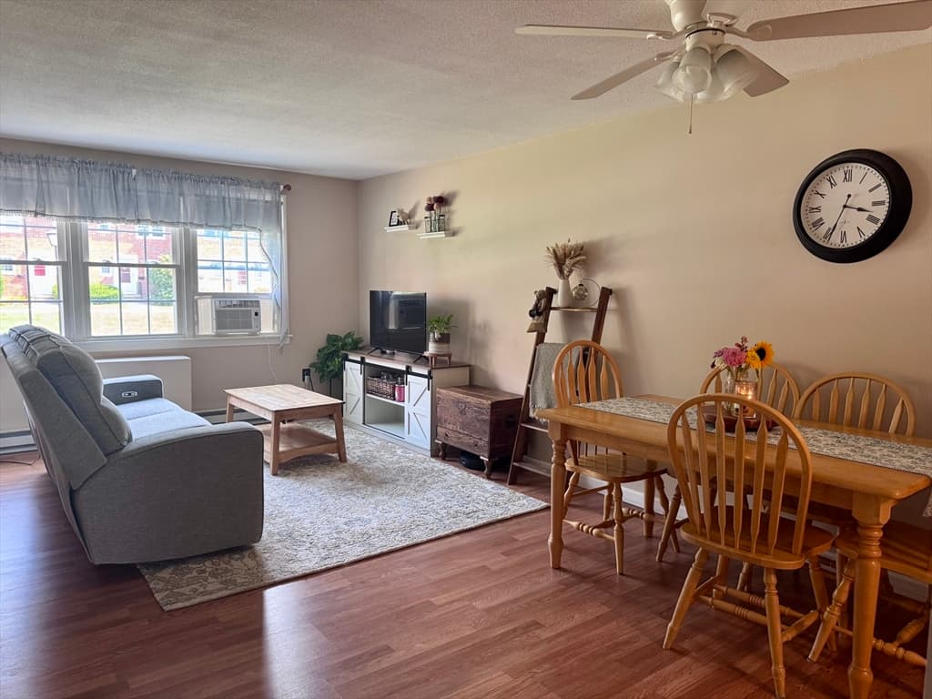 Condominium at 540 Granby Rd # 41, South Hadley MA 01075, South Hadley, photo 11 of 42